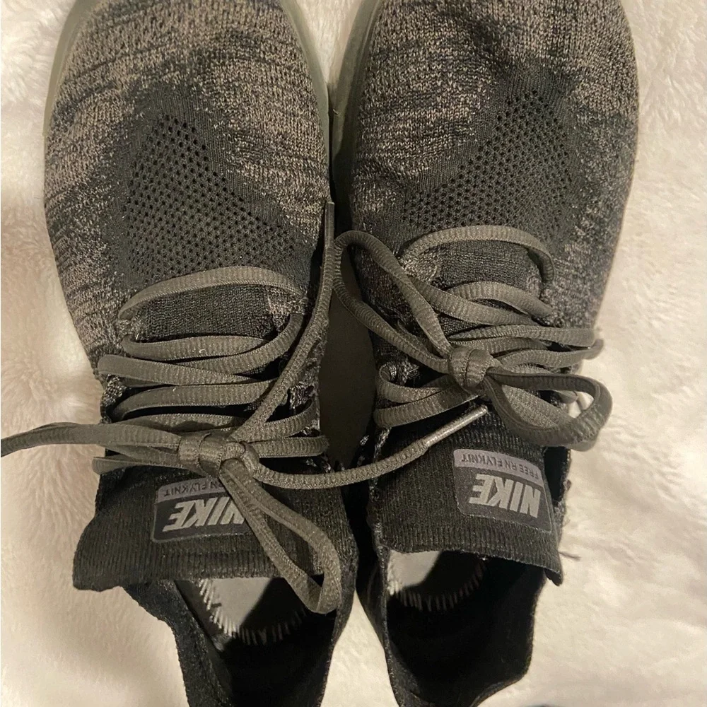 Nike Dark green flyKnit free rn